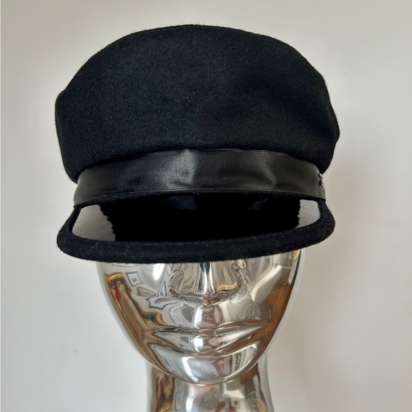 Authentic Chanel Hat Size S Black Wool 12035 - Picture 2 of 13